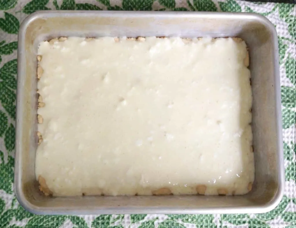 Lemon Cheesecake Bars 4