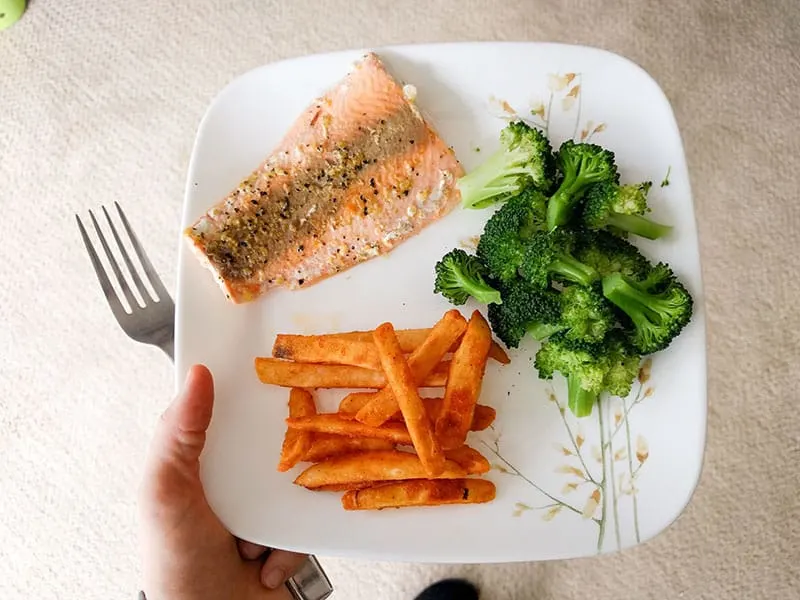 Salmon dish with vegetables